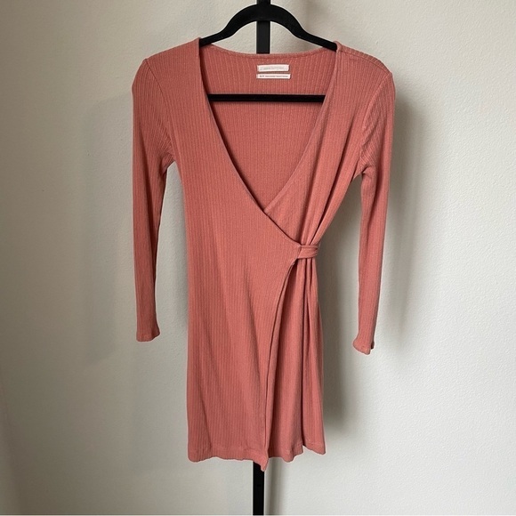 Urban Outfitters Knit Wrap Pink Dress Size XS - Picture 1 of 5